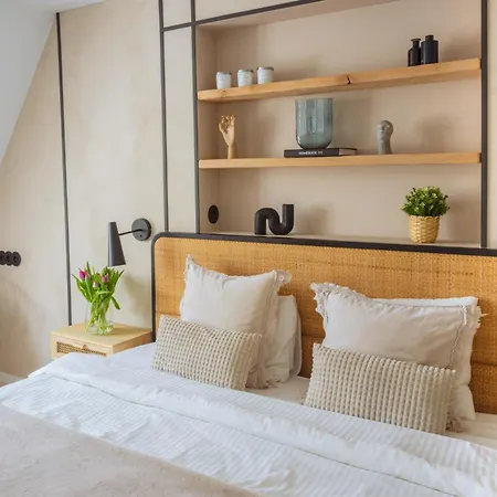 Home3city Klimatyczne Poddasze 아파트 *