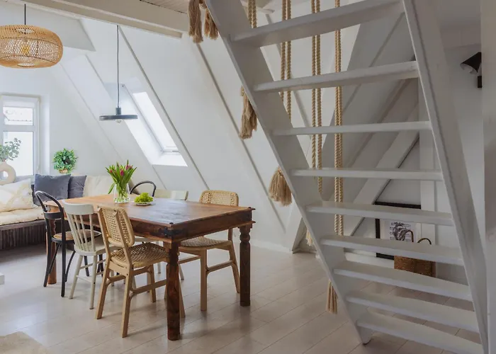 Home3city Klimatyczne Poddasze *